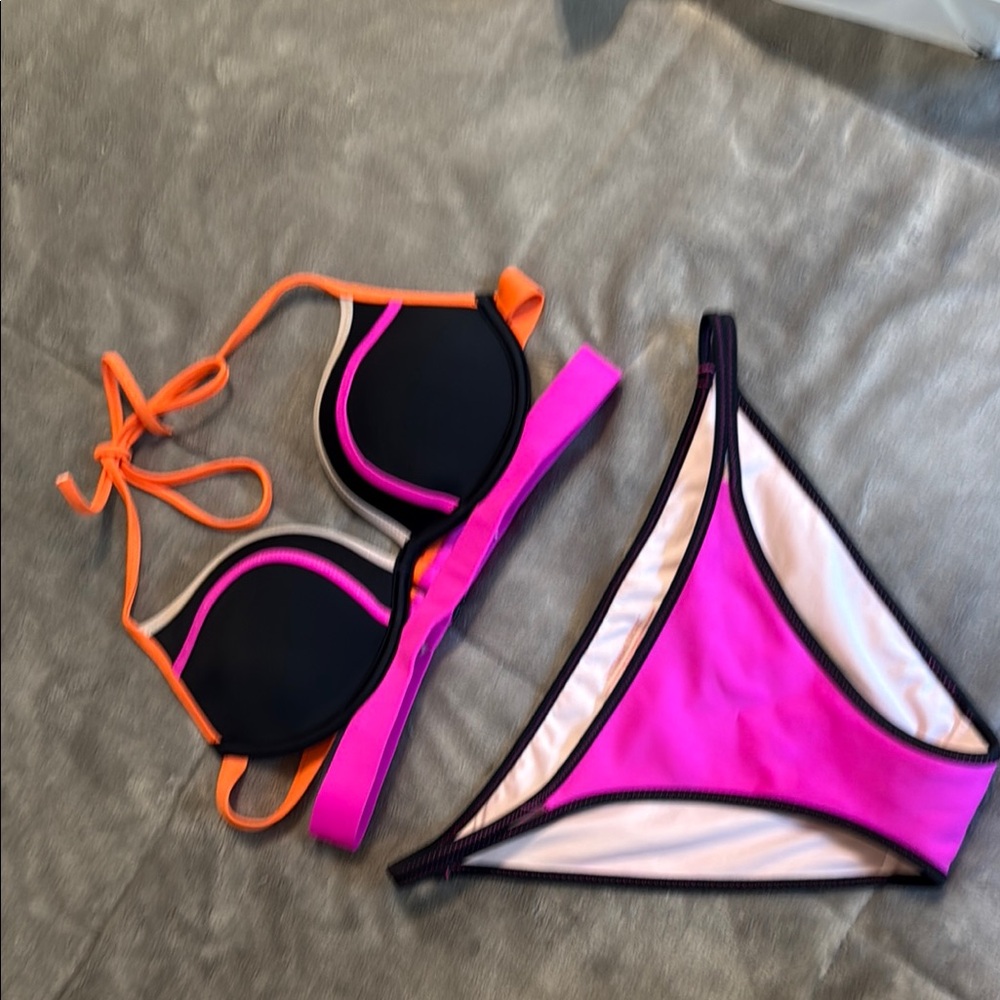 Victoria's Secret Pink and Orange Bikini with Bold Color-Blocking
